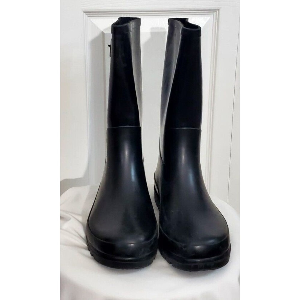 NWB Rugged outback Rain Snow Garden rubber Boots Glossy Black Ladies Shoe Size 9